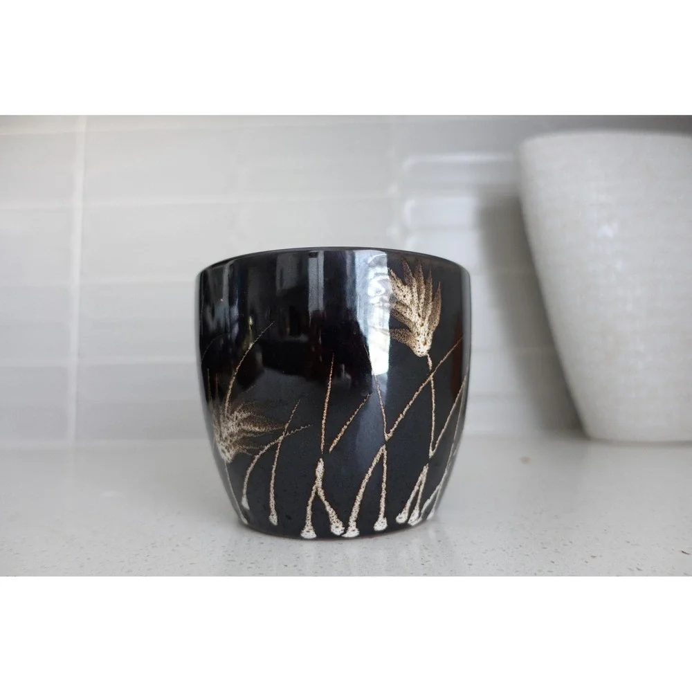 Beautiful High Gloss Black Pottery Flower pot planter‎
